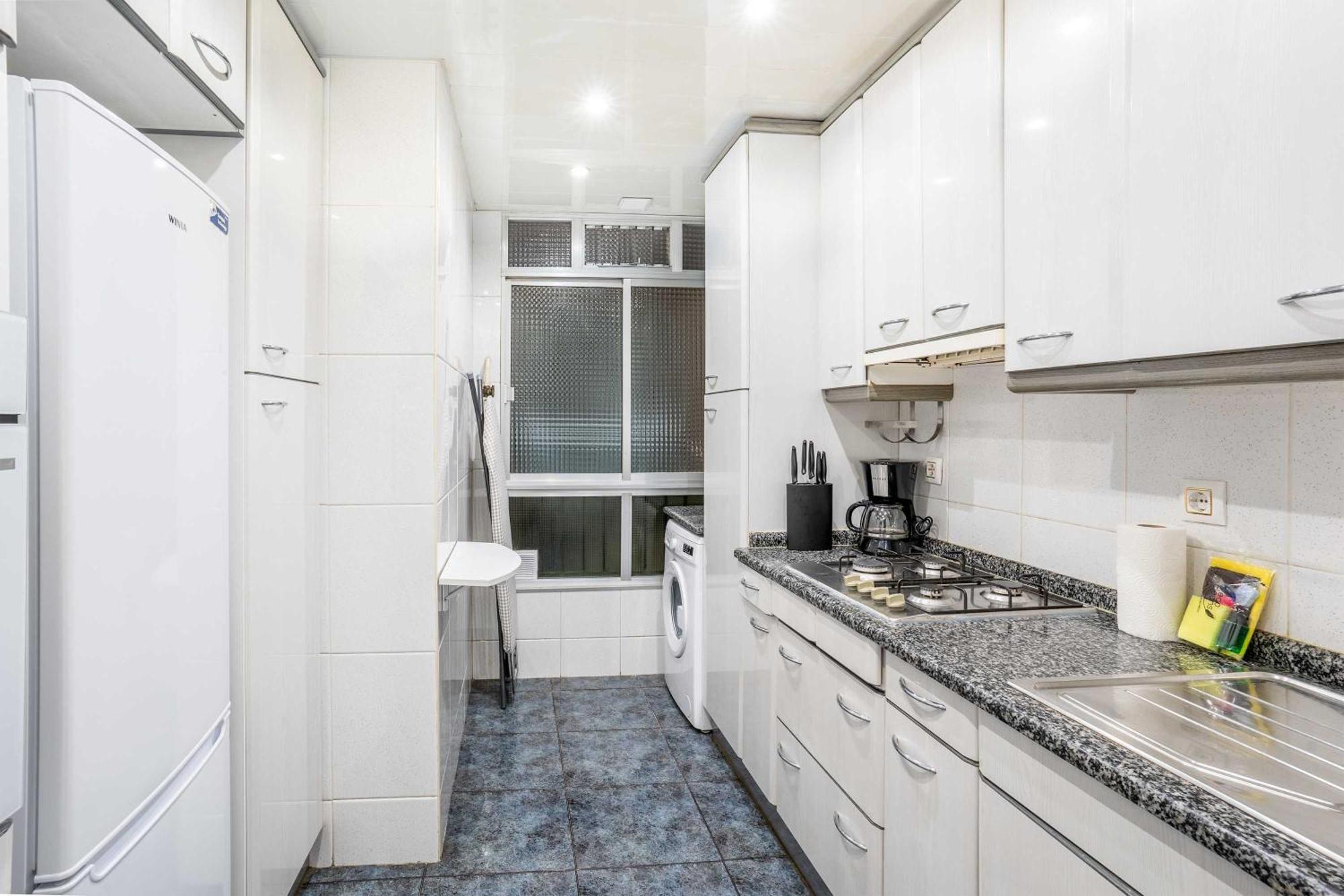 Next To Sagrada Familia 4-Bedroom Apartment Barcelona Buitenkant foto